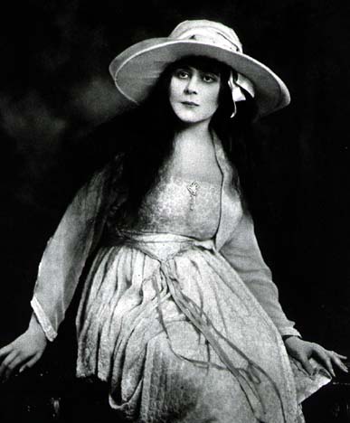 Theda Bara photo