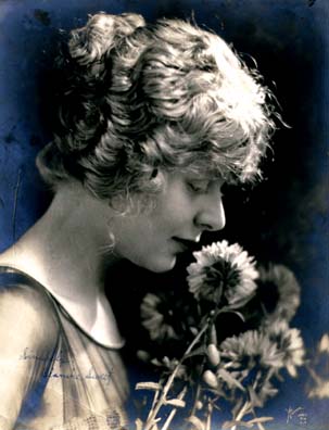 BLANCHE Sweet photo 2